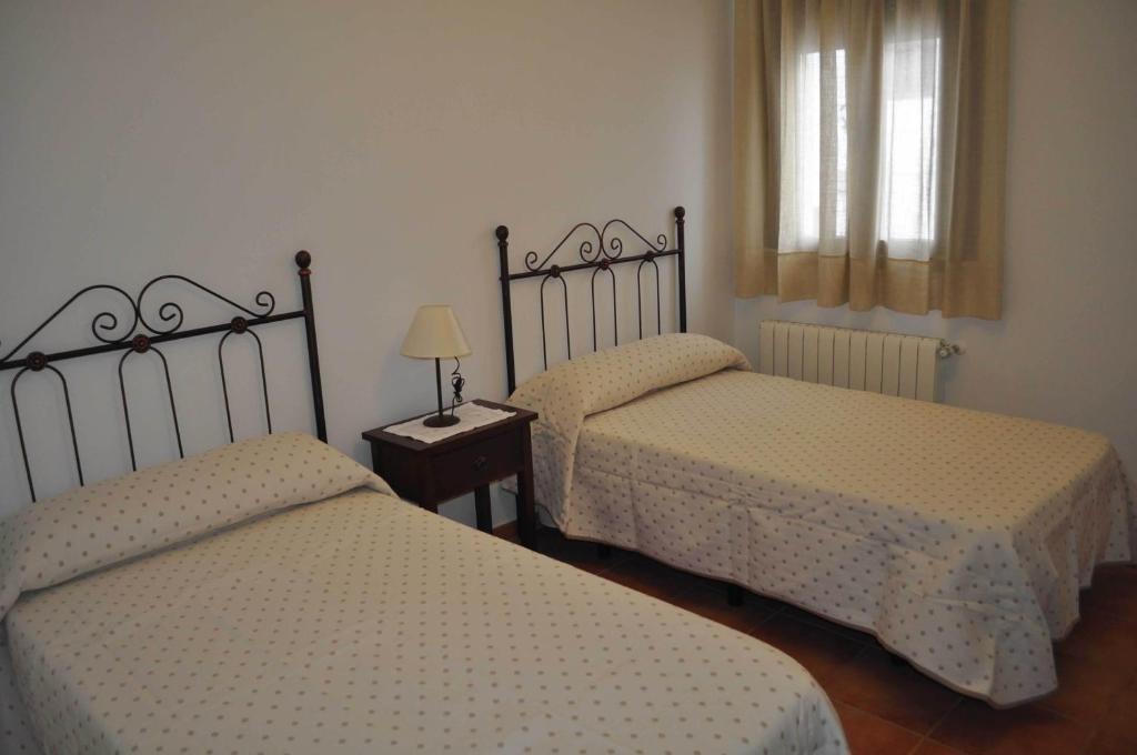 Casa Rural La Fuente Del Coso Cabeza la Vaca Room photo